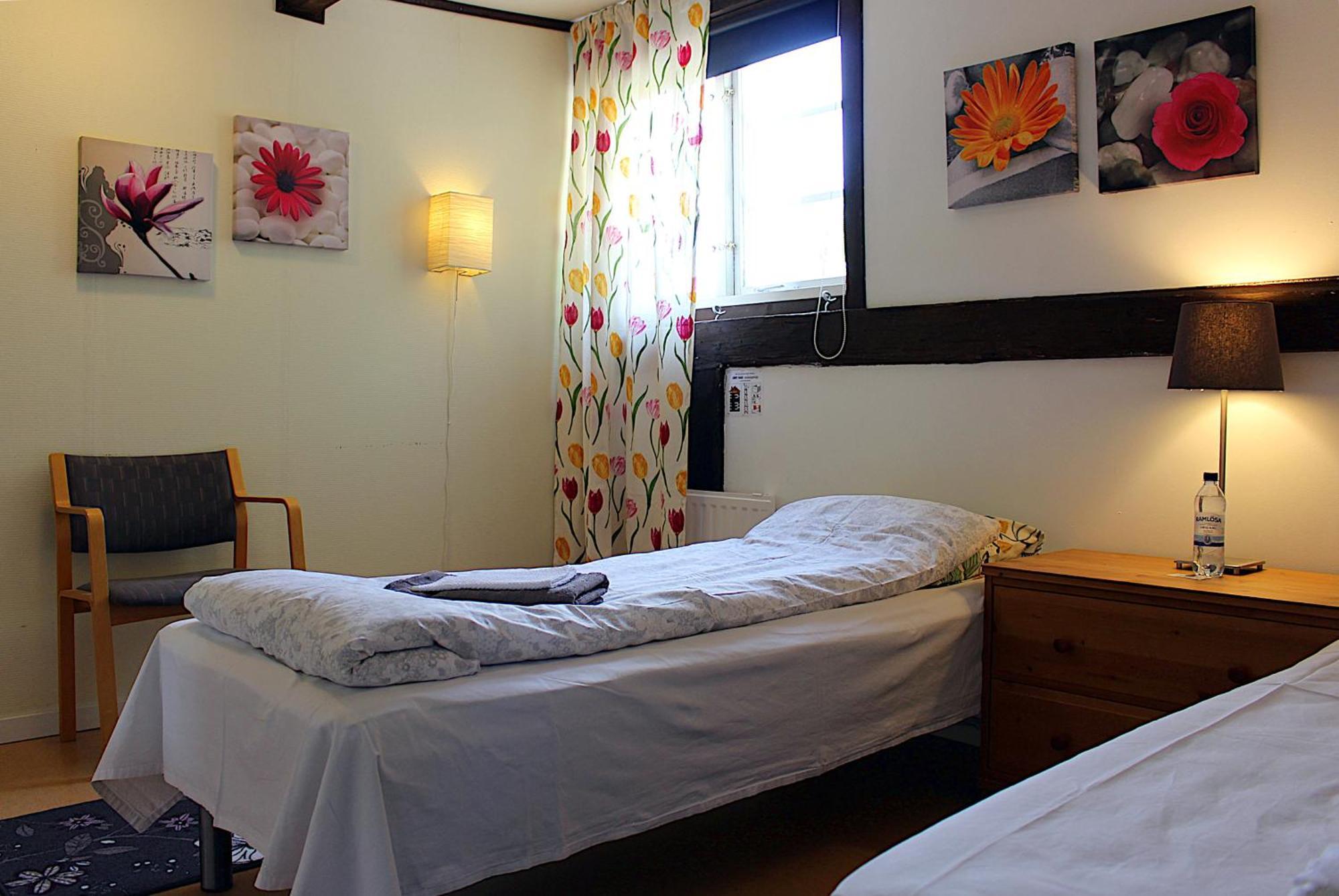 Hotel Twister 53 Sparreholm Esterno foto